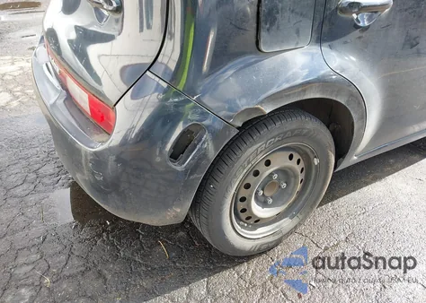 2010 Nissan Cube 1.8S z USA, uszkodzony, nr VIN JN8AZ2KR0AT155380